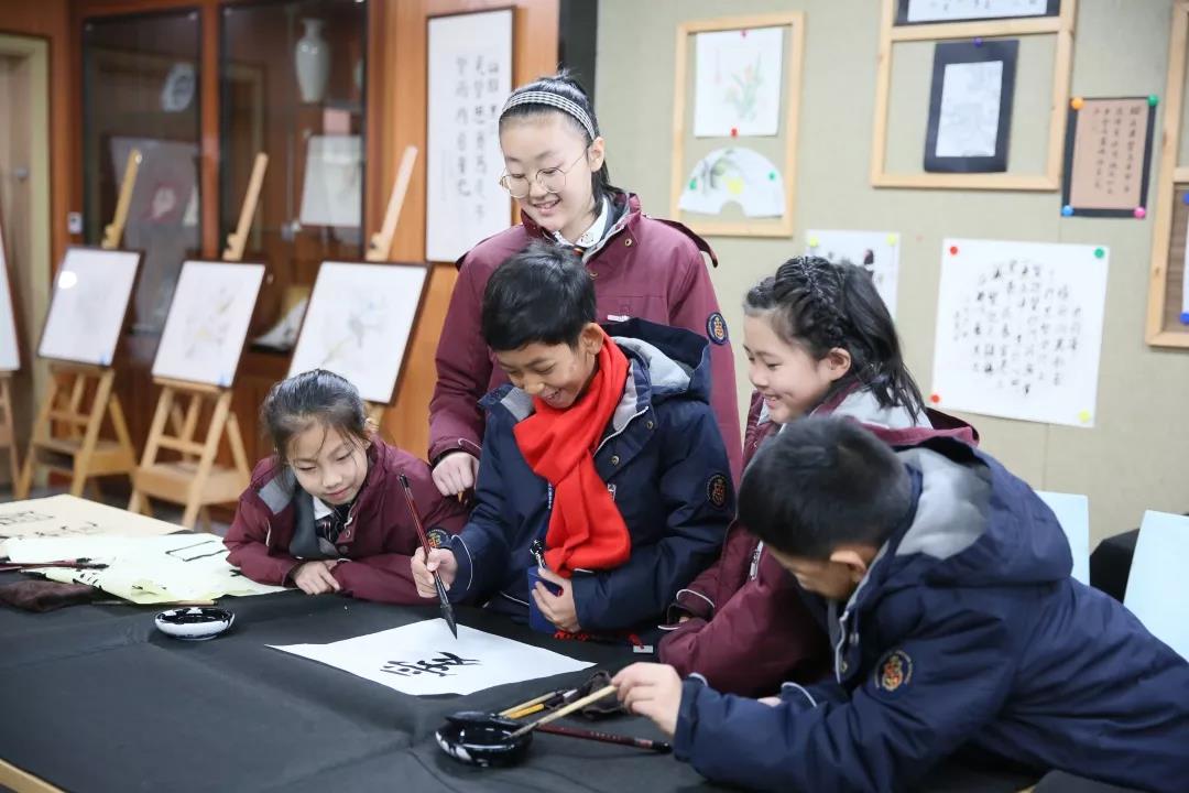 1571189672529687dsT0.jpg 7.jpg